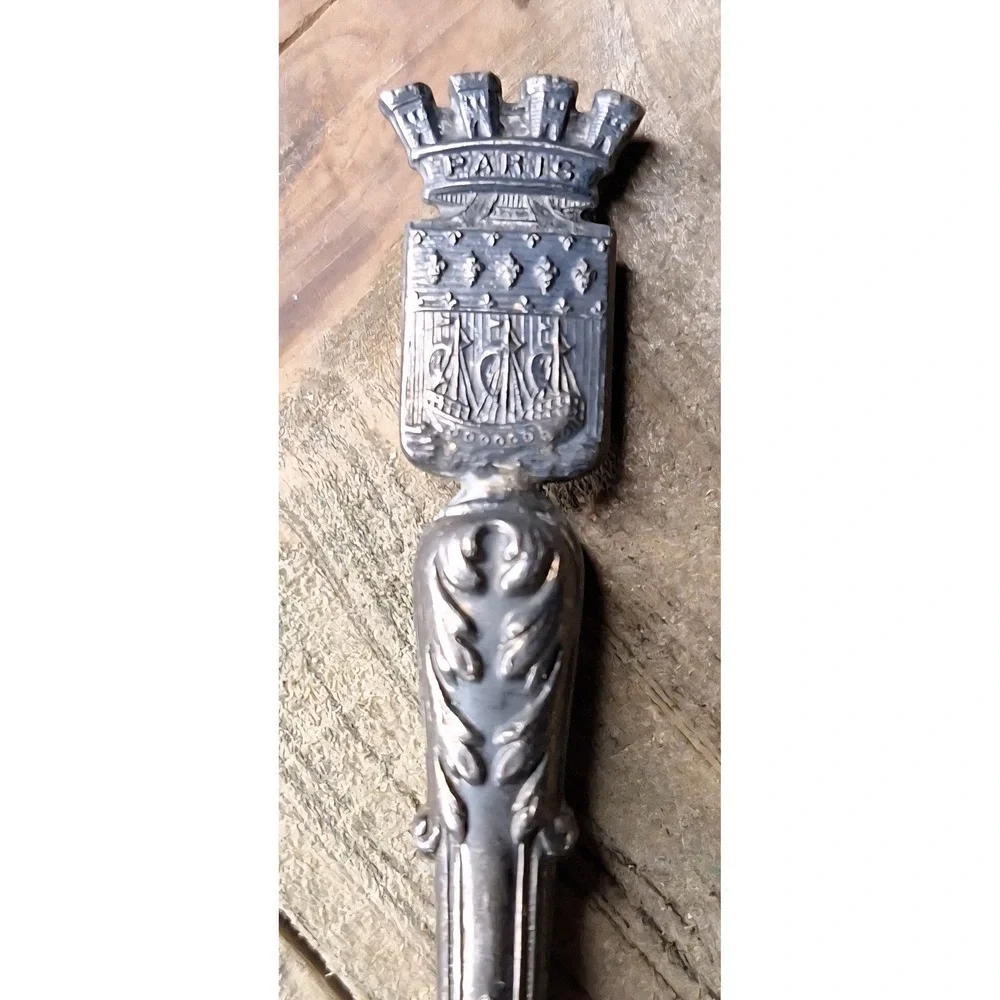 N/A antique silver